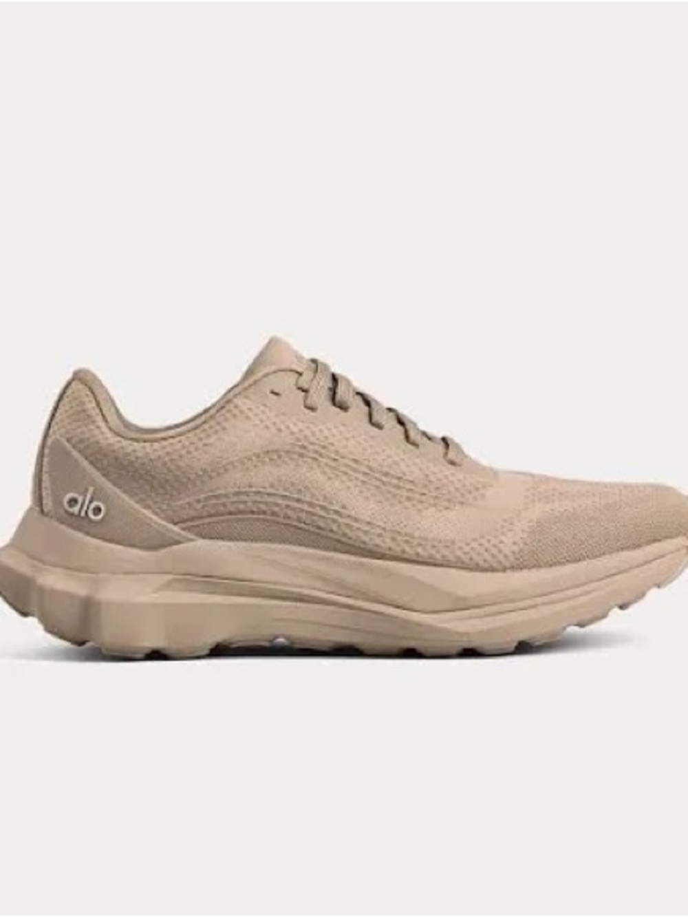NWOB - Alo Yoga Runner sneakers in Gravel / Size 9.5W